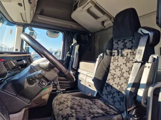 Scania R 2020 - R650 V8 NGS Highline 6x4 - Manual gearbox with retarder - Full air - 2x tank zdjecie 12