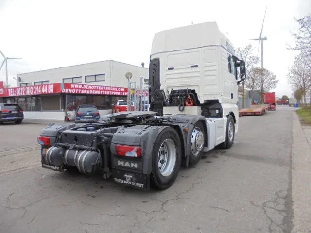MAN TGX 2018 - 26.500 6X2 EUR6 NL TRUCK image 5