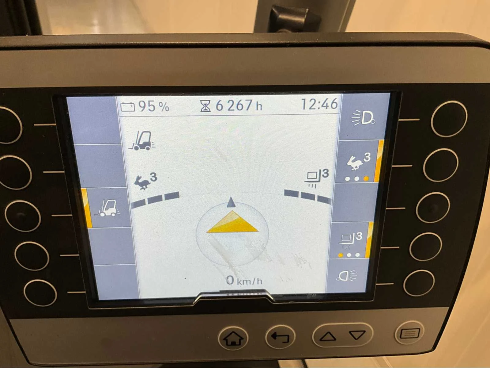 Still 2021 - RX20-16C Triplex - Freelift - Sideshift zdjęcie 10