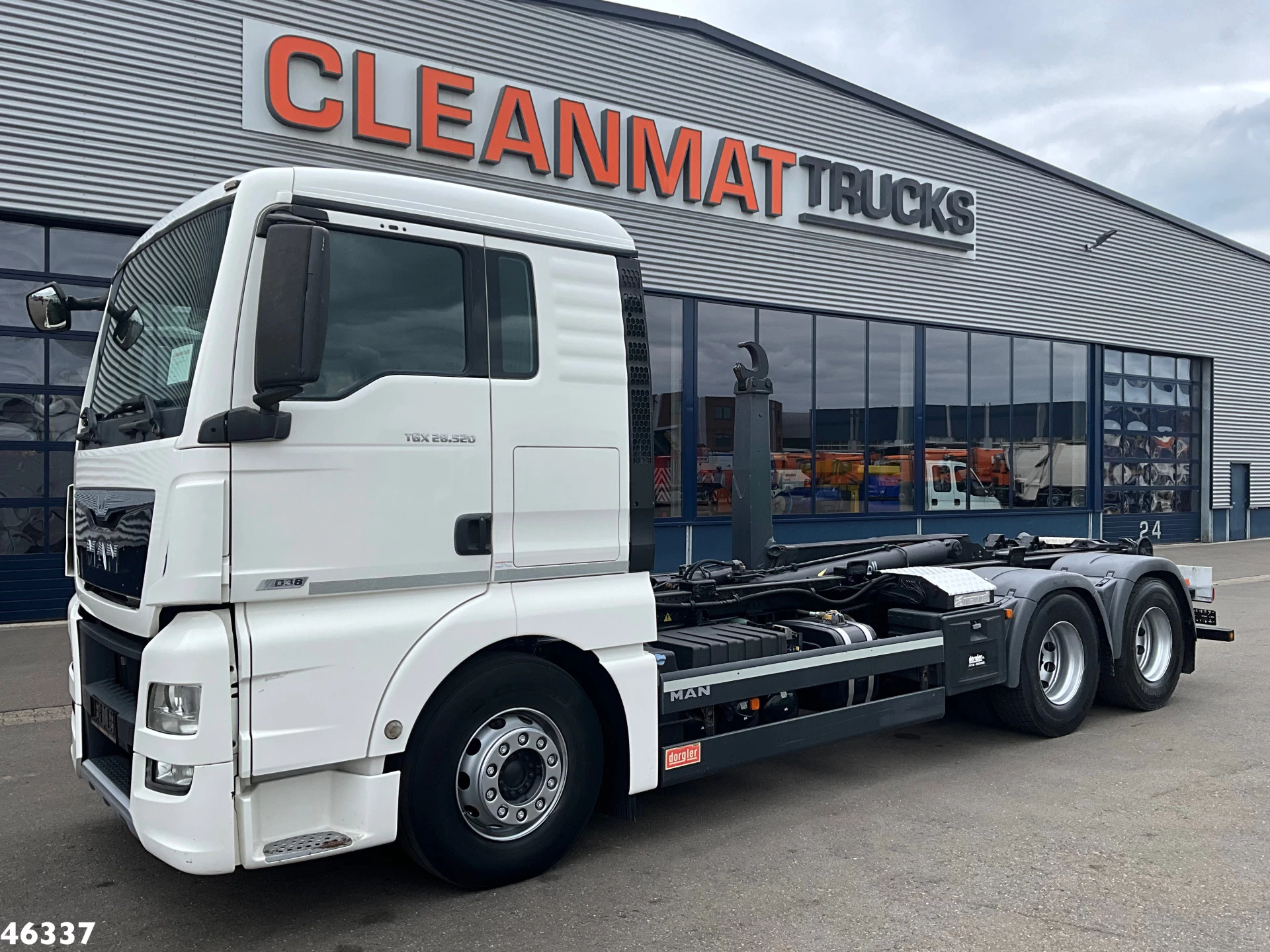 MAN TGX 2016 - 28.520 Euro 6 Retarder Marrel 20 Ton haakarmsysteem Bild 6