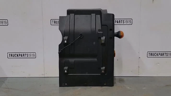 Iveco - Body & Chassis Parts Spatbord voor Re. Iveco Euroca immagine 1
