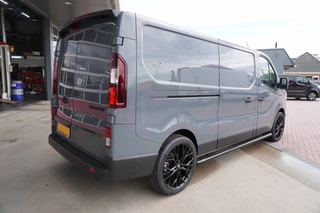 Renault Trafic 2024 - 2.0 Blue dCi 130PK L2H1 Advance Schuifdeur L+R Black Edition immagine 4