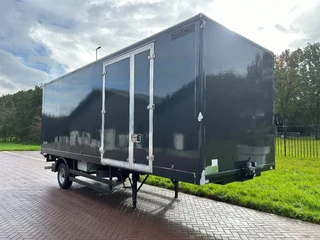 Saxas N/A 2008 - be oplegger 8.9 ton met laadklep 1500 kg breed 243.5 cm afbeelding 4