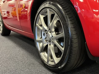 Mazda MX-5 2005 - NC Roadster 2.0i S-VT 3rd Generation Limited Nr.1293 Airco Bose Xenon Leder obrazek 13