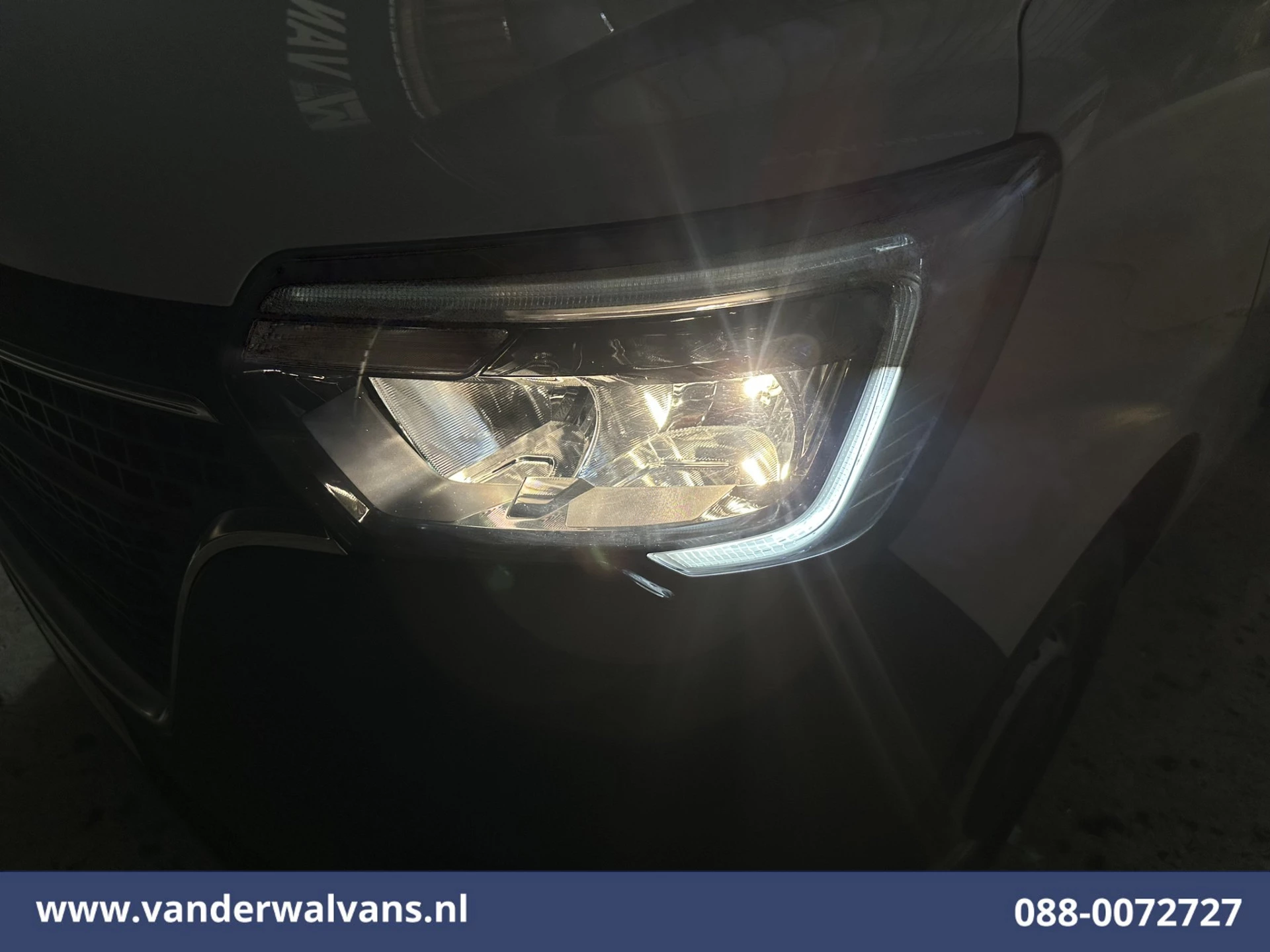 Renault Master 2024 - 2.3 dCi 146pk Bakwagen 222cm Hoog Laadklep Euro6 Airco | Navigatie | Camera | LED | 983kg Laadvermogen imagen 5