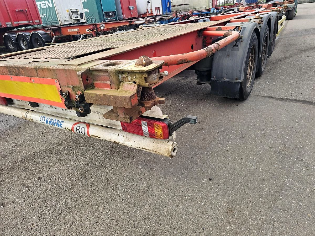 Krone SD 27| FIXED CHASSIS | SAF DISC. 40 FT |2 X 20 FT| HIGHCUBE | 20 FOOT MIDDLE| LIGHT WEIGHT|4740 KG. 2004 imagen 17