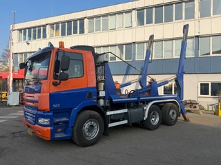 DAF CF 85.360 2009 - 6x2 zdjecie 1
