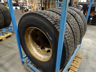 - Geen producent - N/A - HANKOOK 315/70 zdjecie 1