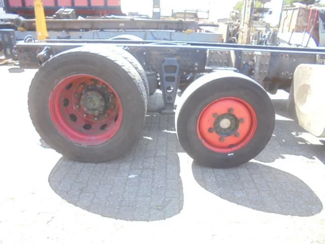 MAN TGS 2016 - 6X2 1 CYLINDER NOT OK afbeelding 12