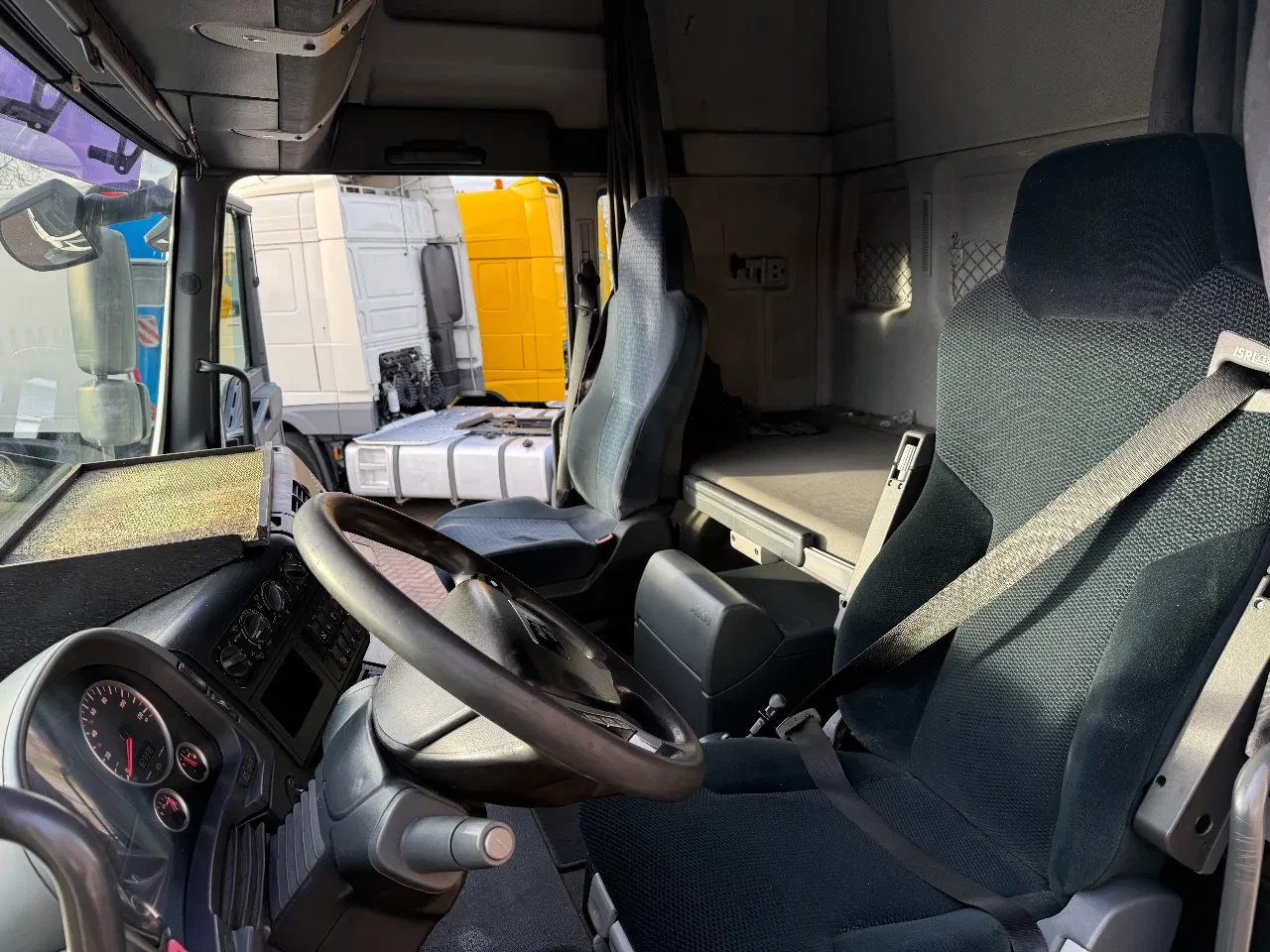 MAN TGA 2006 - 18.440 TGA 18.440 4X2 Euro 5 / Low kilometers / Holland Truck imagen 18