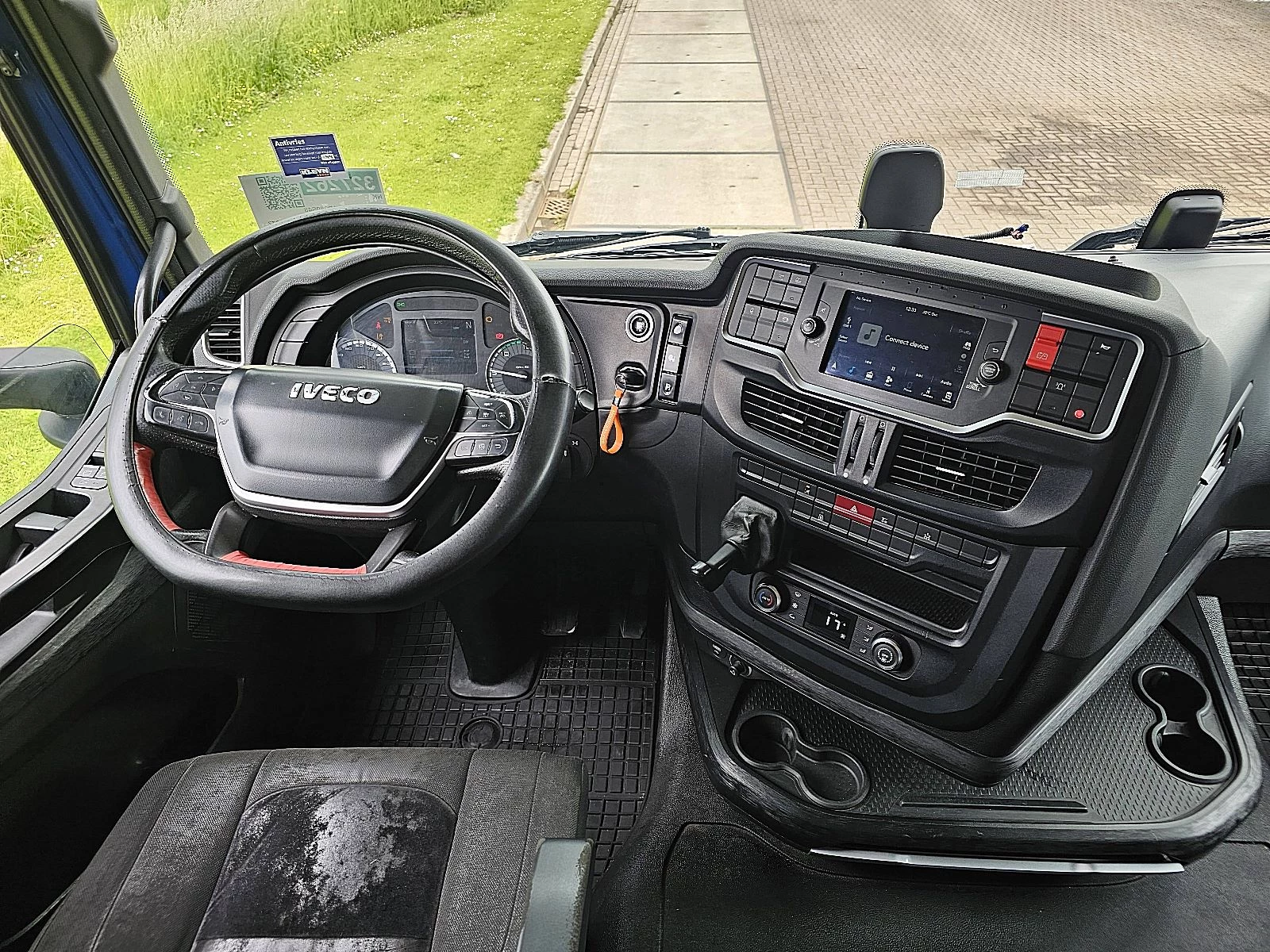 Iveco 2021 - S-WAY AS260S48 immagine 8