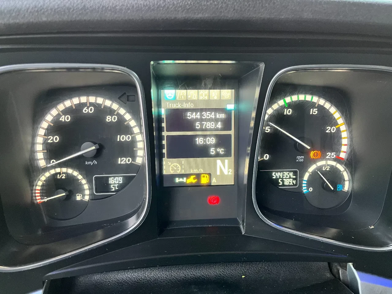 Mercedes-Benz Actros 2016 - 4163 *8x4 *160to *Motor/Getriebe/Kupplung/Retarder NEU* obrázek 35