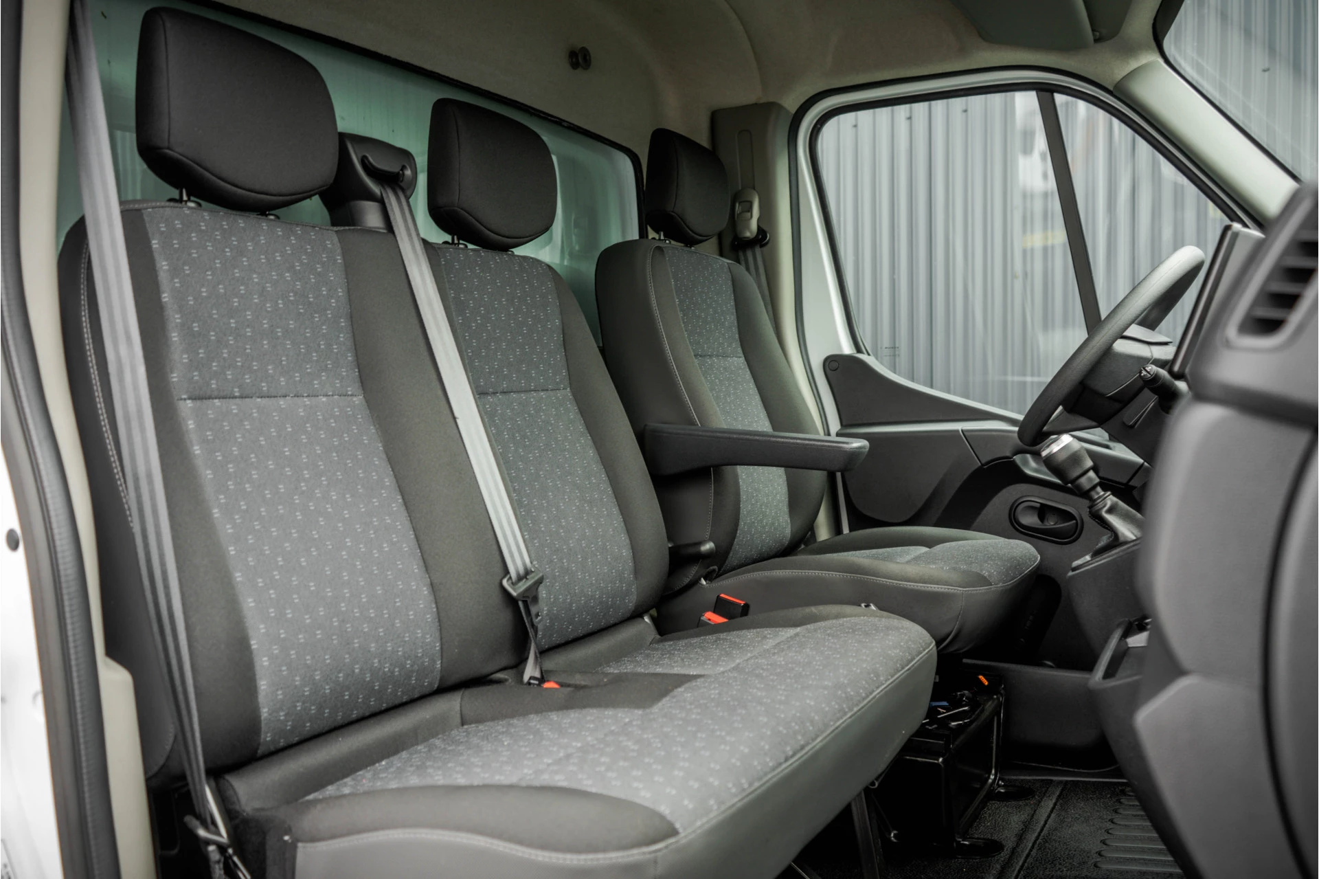 Opel Movano 2021 - **2.3 CDTI BiTurbo | Bakwagen met Laadklep | Euro 6 | 146 PK | Cruise | Airco | Navigatie** obrázek 12