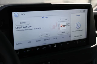 Ford Transit Custom 2024 - 320 2.0 TDCI L2H1 Trend DC 136pk - Carplay - Android - Camera - Trekhaak - LED koplampen - Stoelverwarming - Draadloos laden - Rijklaar imagem 16