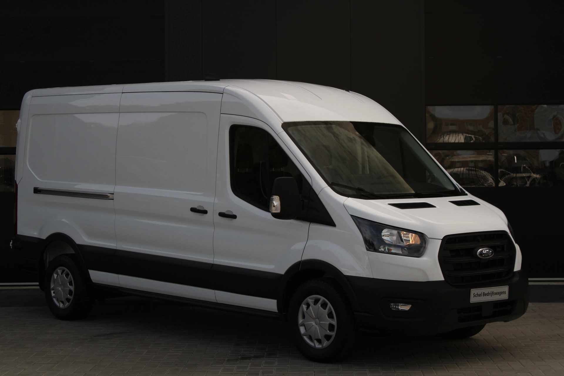 Ford Transit 2024 - 350 2.0 TDCI L3H2 Trend MHEV 170pk Trend - Navigatie - Blind Spot - Adaptive cruise - Camera - 270gr deuren - Trekhaak - Rijklaar Bild 27