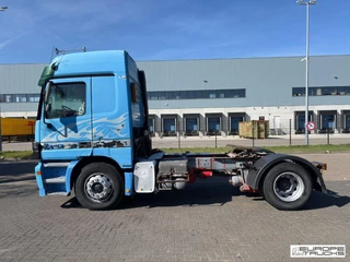 Mercedes-Benz Actros 2001 - 1840 zdjecie 2