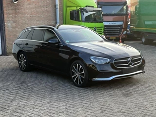 Mercedes-Benz E-Class 2022 - 300 DE 4MATIC imagem 3