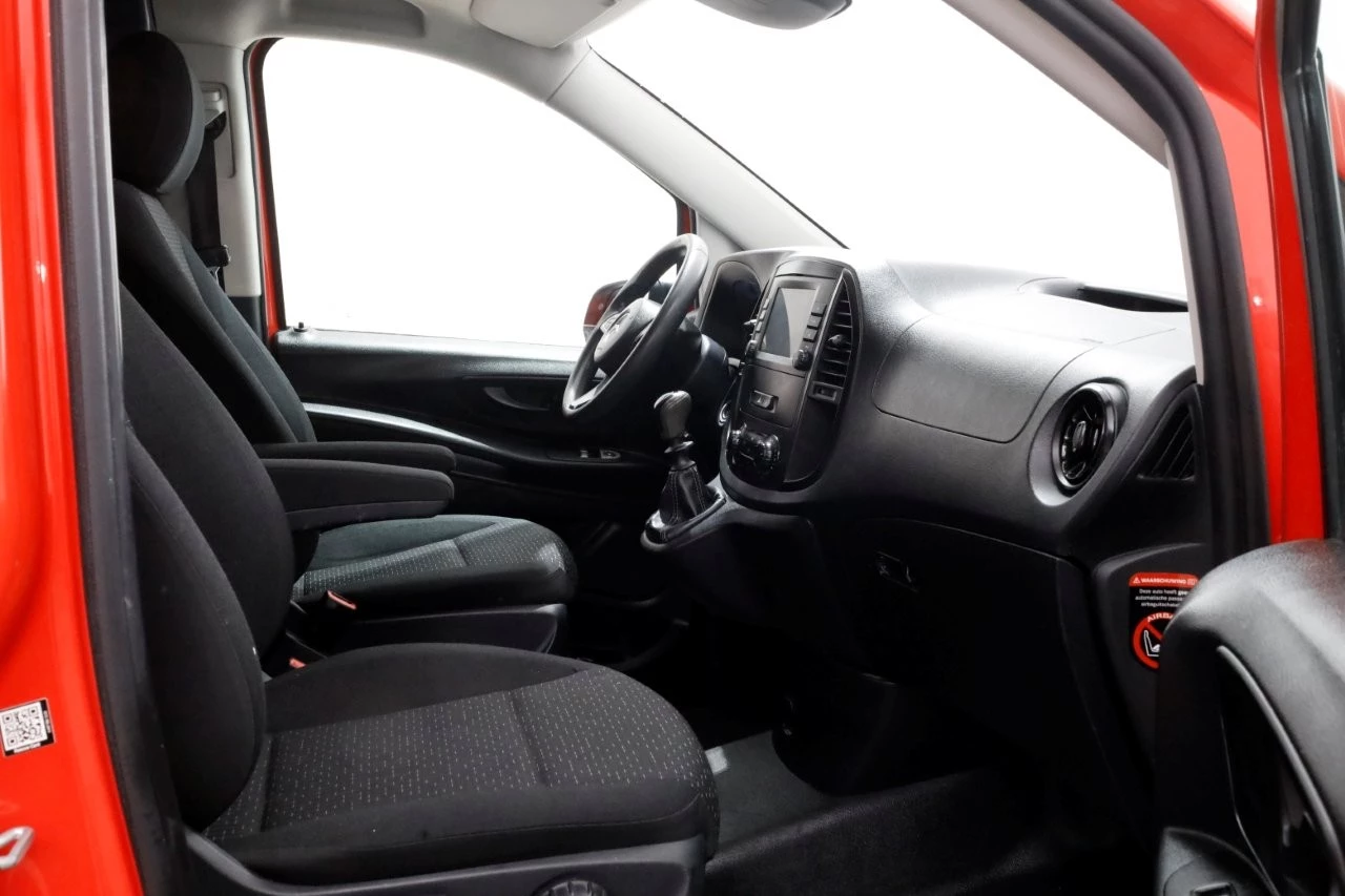 Mercedes-Benz Vito 2021 - 114 CDI 136pk XL Extra Lang Navi/Camera/Inrichting 01-2021 image 3