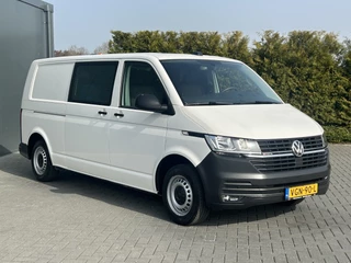 Volkswagen Transporter 2020 - 2.0 TDI 150 PK 4-MOTION 6.1 / L2H1 / 1e EIG. / 4x4 / TREKHAAK / ACHTERKLEP / INRICHTING / AIRCO / CRUISE / NAVI / APPLE CARPLAY obrazek 5