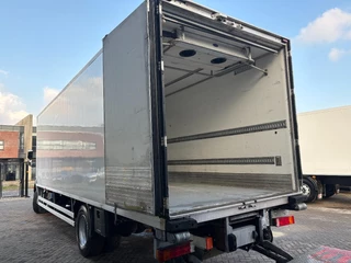 Mercedes-Benz AXOR 1829 2012 - N/A image 3