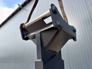 OilQuick N/A 2026 - OQ70/55 Ripper afbeelding 5