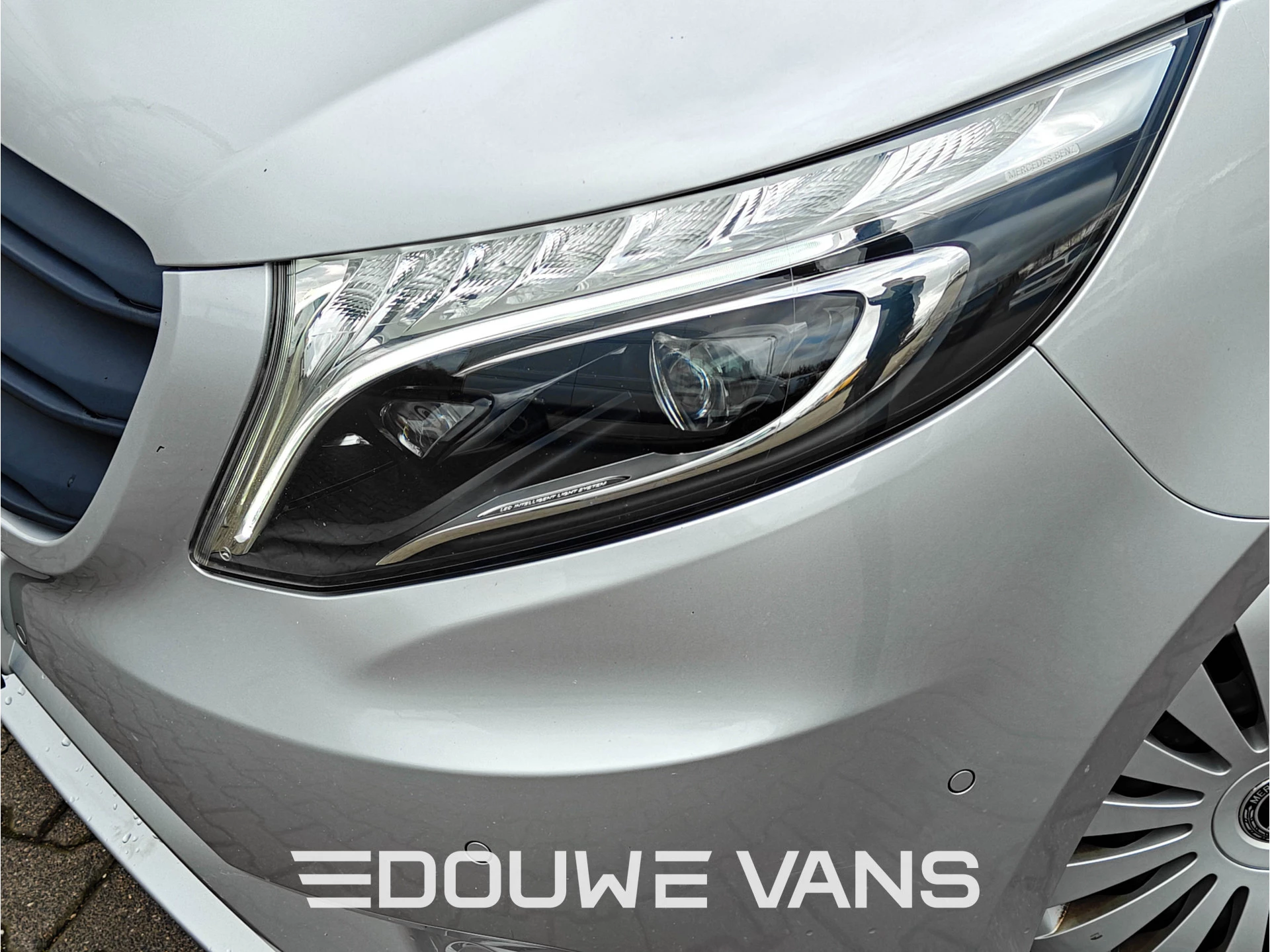 Mercedes-Benz Vito 2021 - 119 L2 4MATIC Automaat LED 5 Pers. Stoelverwarming zdjęcie 8