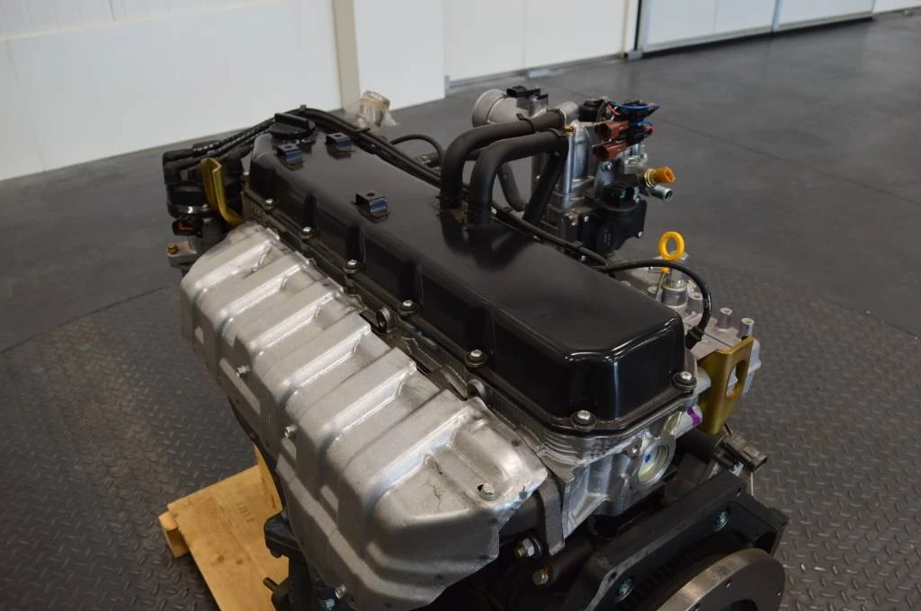 Nissan - TB45 forklift engine, Brand new! 100% original изображение 18