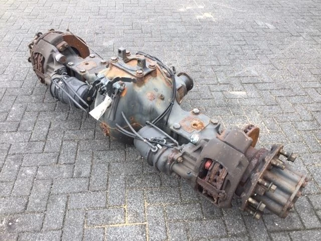 Mercedes-Benz 2002 - 748590 HL8/1DCS-13,0 / 41:8=5,125 ATEGO imagem 3