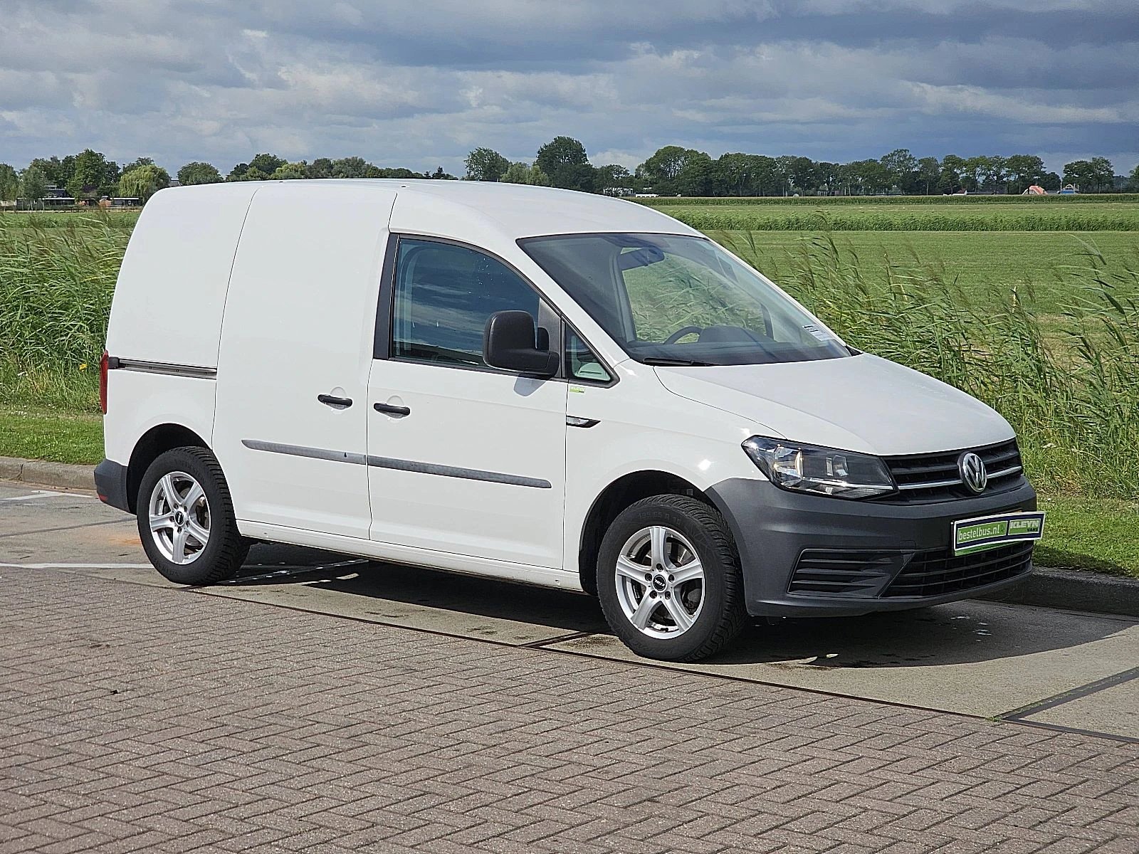 Volkswagen Caddy 2019 - 2.0 изображение 5