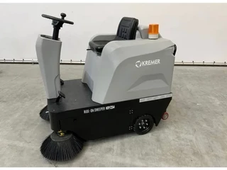 Kremer N/A 2026 - KRYZS4 Zelfrijdende veegmachine bild 2