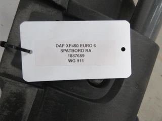 DAF XF 450 - 1887659 SPATBORD RA EURO 6 afbeelding 3 miniatuur