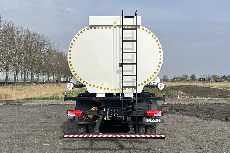 MAN TGS 2023 - 33.400 BB CH Water Tank Truck (8 units) obrázek 12