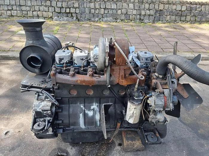 Cummins 6T-590 obrázek 1