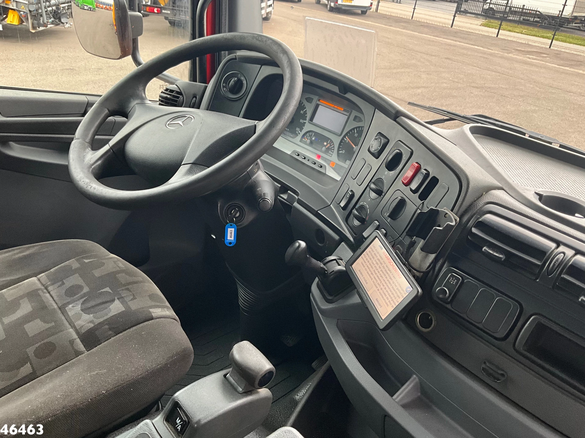 Mercedes-Benz AXOR 1824 Hiab 12 Tonmeter laadkraan 2008 Bild 12