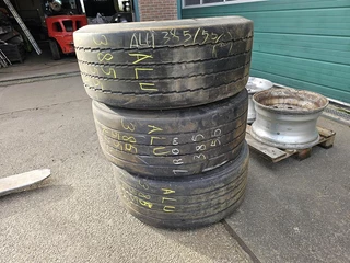 HANKOOK TH 22 |385/55 R 22.5| ALCOA RIM. 2015 - N/A imagem 3