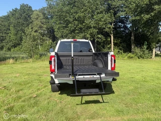 Ford F-250 2024 - USA 6.7 V8 Powerstroke Limited H.O. image 9