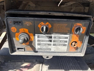 SDC TANDEM AXLE CURTAINSIDER 2009 - N/A obrazek 7