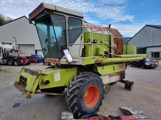 CLAAS Dominator 68s 1989 - N/A immagine 1