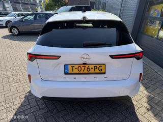 Opel Astra 2023 - Sports Tourer 1.2 110 PK Airco Navi Camera PDC bild 4