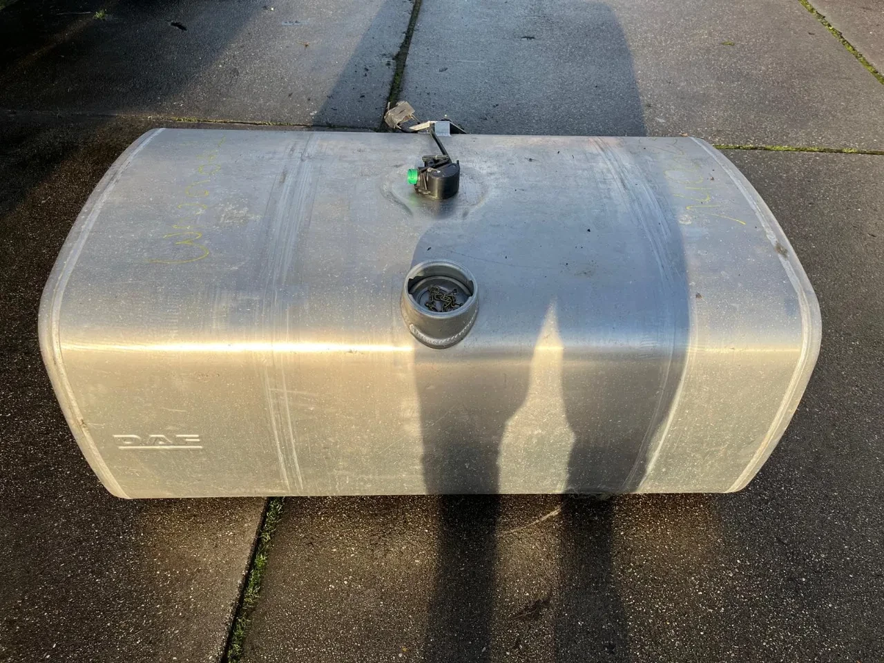 DAF 2015 - Brandstoftank Diesel 340L 1681816 Bild 1