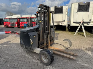 Terberg TKL-MC-3X3 2015 - TKL-MC-3X3 - 2000KG 3,2 LIFTING HEIGHT image 3