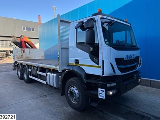 Iveco Trakker 2018 - 360 6x4, EURO 6, Palfinger, Remote image 4