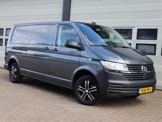 Volkswagen Transporter 2021 - 2.0 TDI 111pk Euro 6 - Lang L2 - Trekhaak - Cruise - 3 Zits afbeelding 2