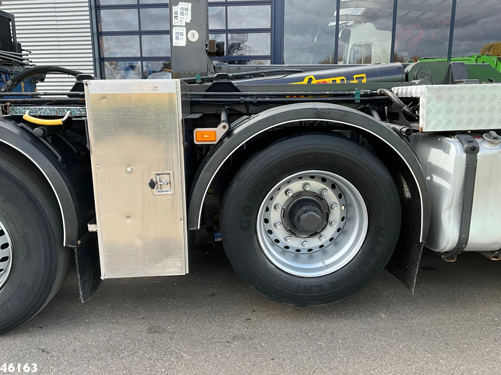 Scania R 2012 - 480 10x4 Retarder HMF 16 Tonmeter Z-kraan Bild 8