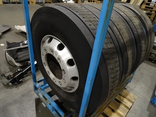 - Geen producent - N/A - BRIDGESTONE315/80 zdjecie 1