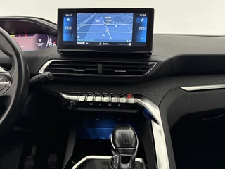 Peugeot 5008 2022 - 1.2 PureTech Allure 7p. obrazek 21