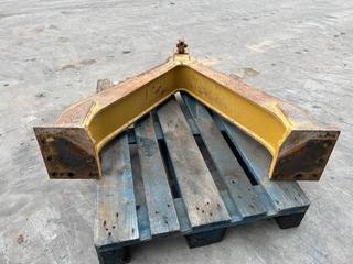 Cat N/A - D6H / D6R / D6T Zugtraverse / Trekhaak afbeelding 4