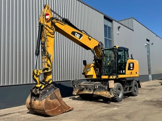 Caterpillar M316F Mobile excavator 2017 - N/A obrazek 2