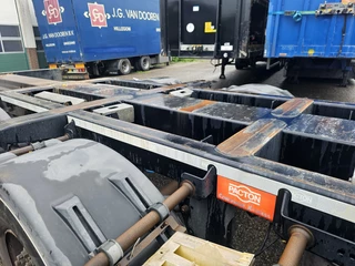 ET3 - MULTI CHASSIS -ALL CONNECTIONS - 3 X EXTENDIBLE- DUTCH CHASSIS. N/A 2017 - N/A bild 16