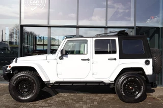 Jeep Wrangler 2010 - 3.8i V6 Aut. Sahara 4 drs JK 4x4 / LED / SOFTTOP zdjecie 17